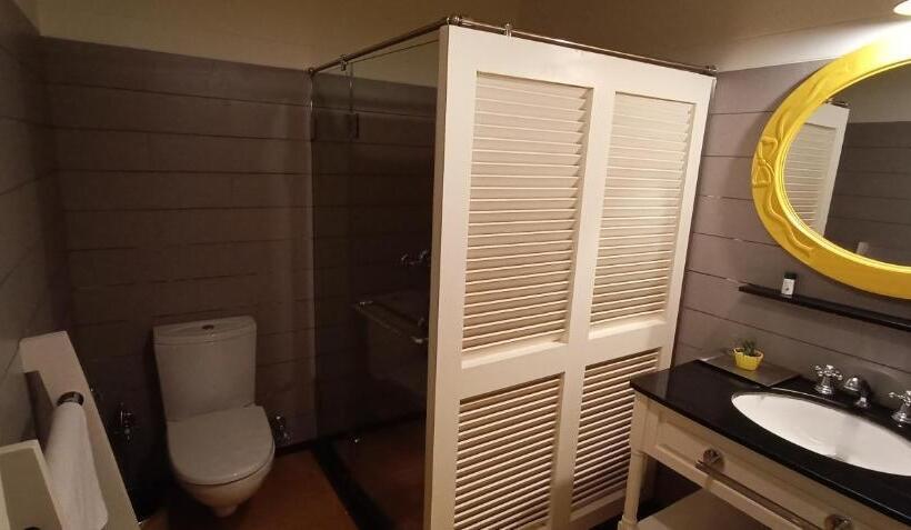 חדר סטנדרט נוף לגינה, Pine Retreat Mallroad