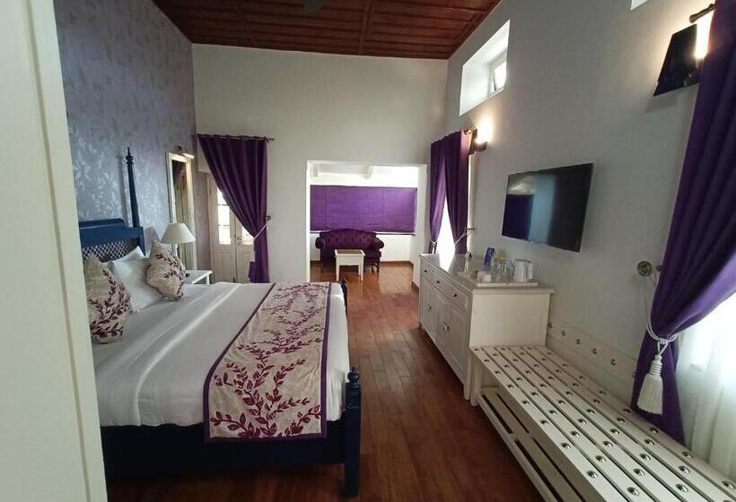 חדר סטנדרט נוף לגינה, Pine Retreat Mallroad