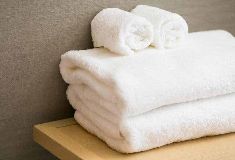 家庭间, Cross Hotel Kyoto