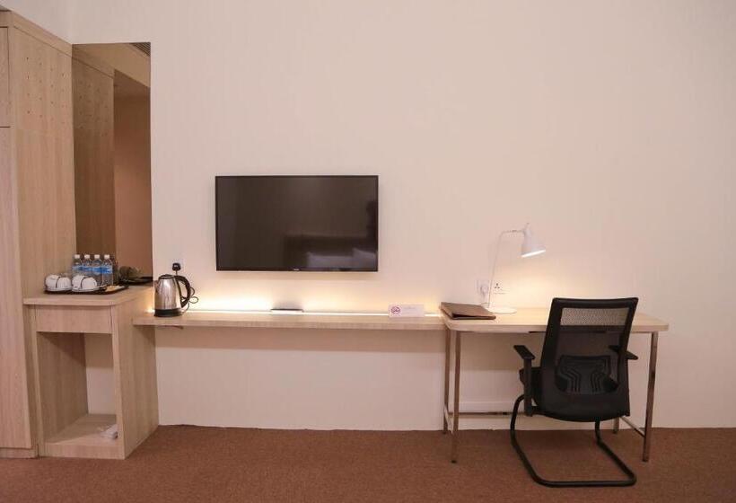 Perhestudio, Top Holiday