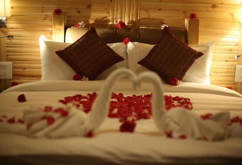 جناح مطلّ علي الجبل, The Moksh Eco Inn