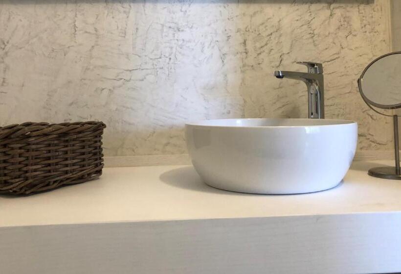 סוויטת ג'וניור נוף לים, Jatika Boutique