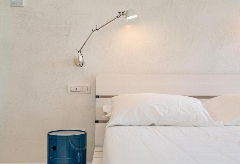 סוויטת ג'וניור נוף לים, Jatika Boutique