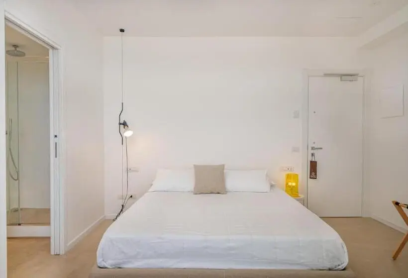オーシャンビューデラックスルームバルコニー付き, Jatika Boutique