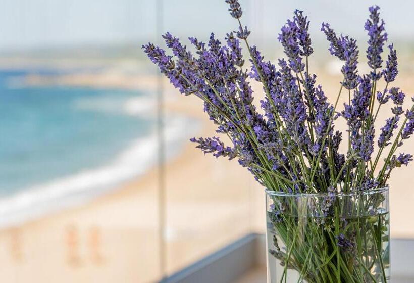 סוויטה דלוקס, Jatika Boutique