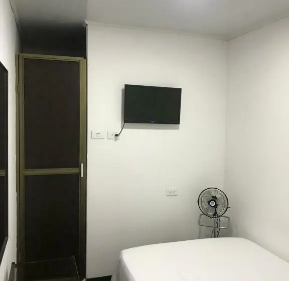 スタンダードシングルルーム, Residencias La Marquesa 2