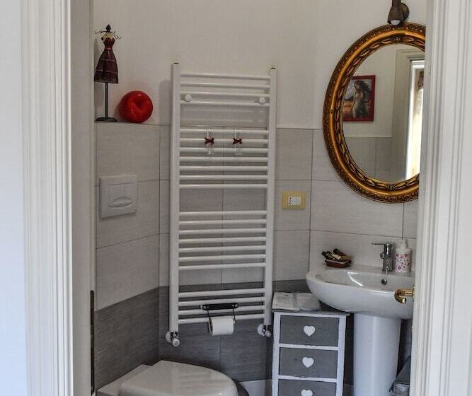 اتاق استاندارد, La Terra Di Mingo