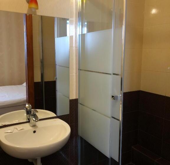 Standard-huone, Zhuliany City