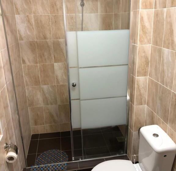 Comfort Kolmen Hengen Huone, Zhuliany City