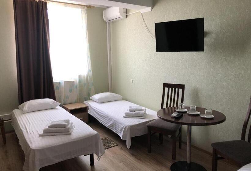 Comfort Kolmen Hengen Huone, Zhuliany City