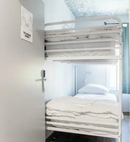 エコノミールーム, Black Elephant Hostel