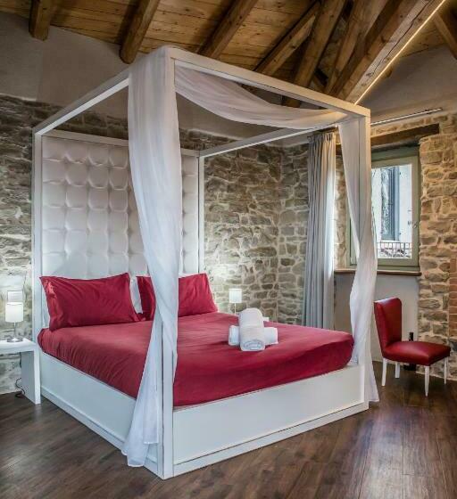 带大床的高级房间, Albergo Del Bramante