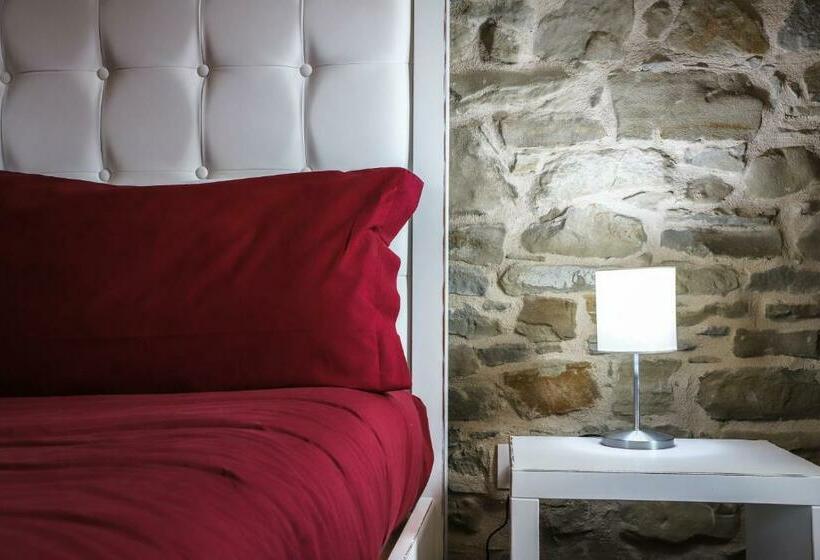 带大床的高级房间, Albergo Del Bramante