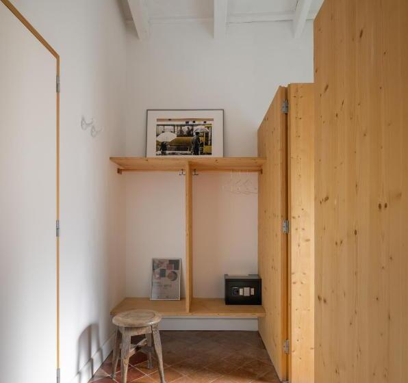 غرفة سوبيريور, Hevresac Singular & Small