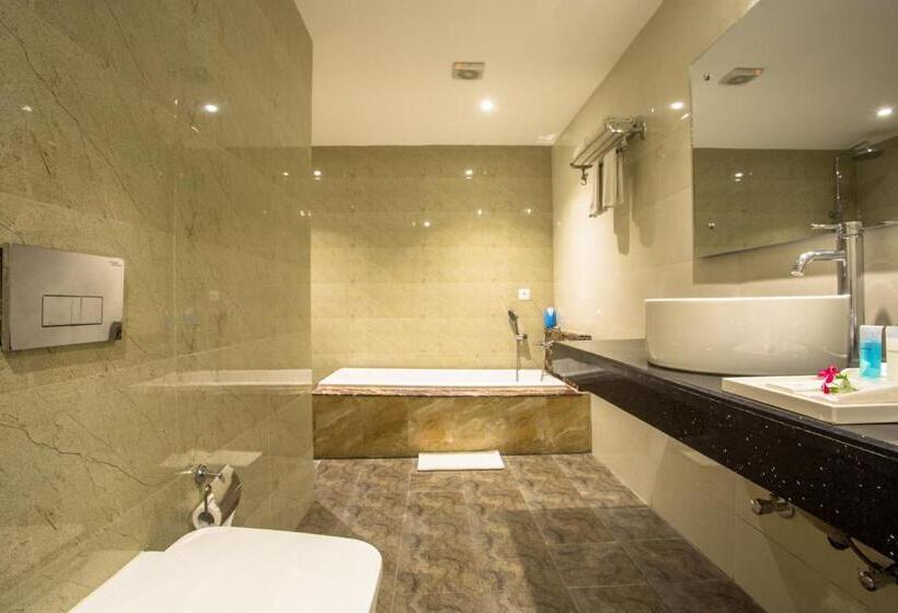 Люкс Кровать Кинг, Siddhartha, Nepalgunj