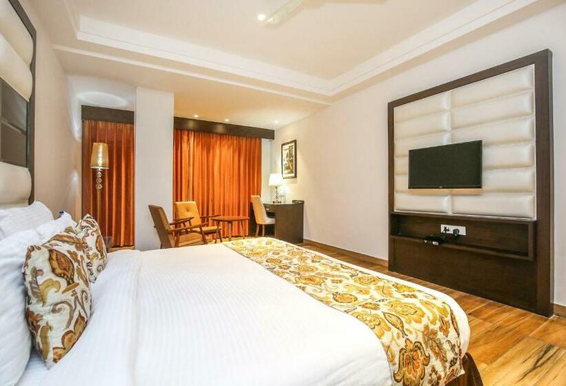 חדר דלוקס, Stella Continental