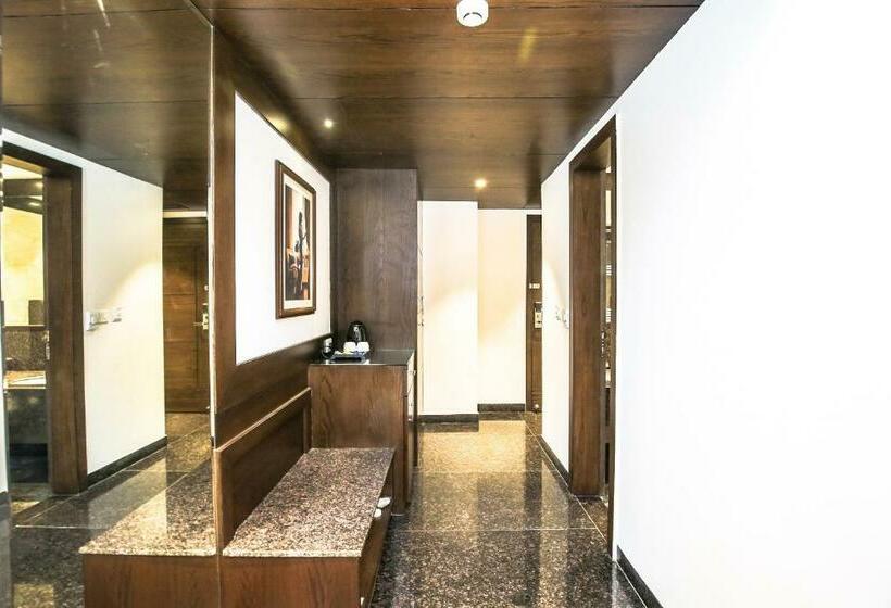 Quarto Deluxe, Stella Continental