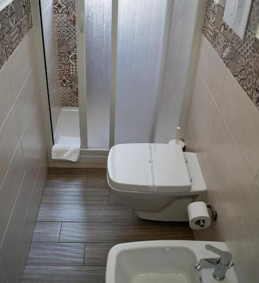 Трехместный Номер Стандарт с Балконом, Le Due Sicilie B&b