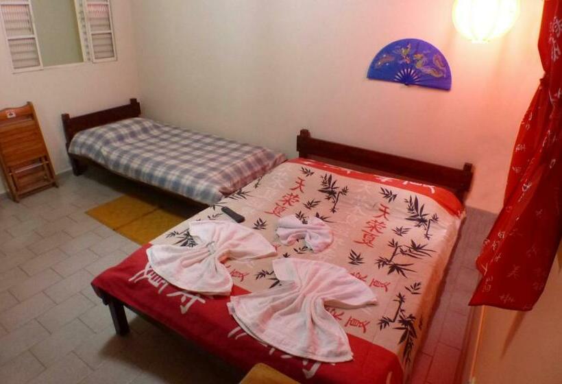 Quarto Triplo Economy, Pousada Nihhon