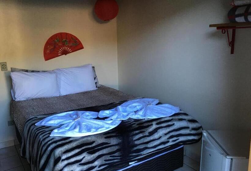 Quarto standart com varanda, Pousada Nihhon