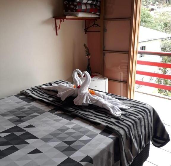 Quarto standart com varanda, Pousada Nihhon