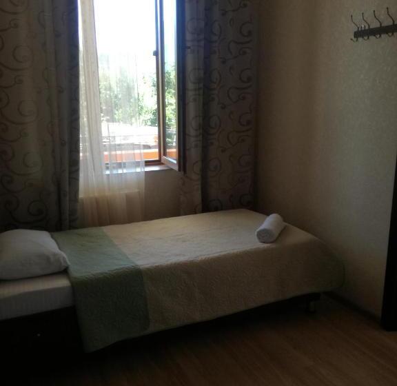 اتاق استاندارد چهار تخته, Guest House Kakheti