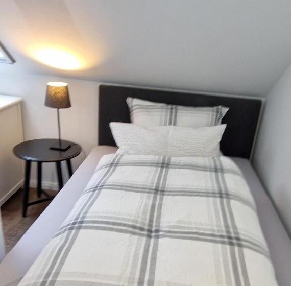 اتاق استاندارد یک نفره, Gästehaus Teerlings Hafen