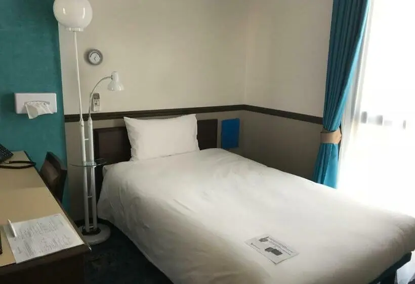 Basic Yhden Hengen Huone, Toyoko Inn Marseille Saint Charles