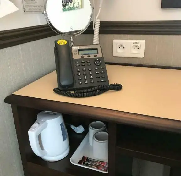 Basic Yhden Hengen Huone, Toyoko Inn Marseille Saint Charles