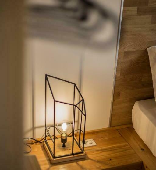 豪华房间, Tramura Guest House