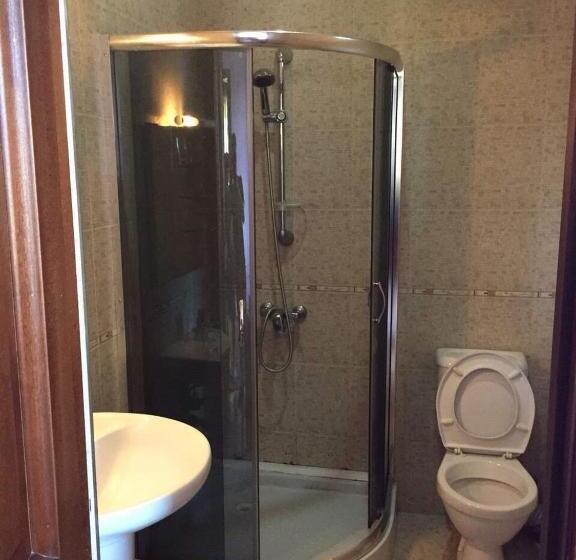 Family Suite, George's House