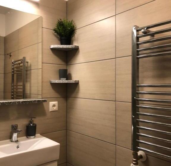 اتاق استاندارد سه نفره, Kirkjufell Guesthouse And Apartments