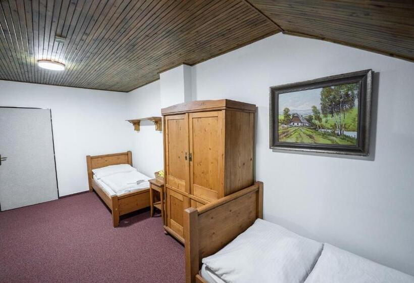 スタンダード４人部屋, Penzion Panský Dům