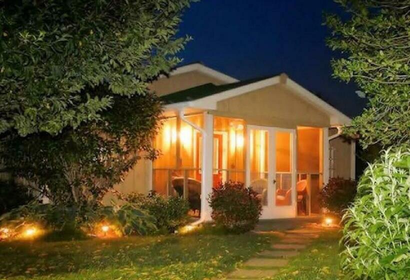 오두막, Piney Hill B & B And Cottages