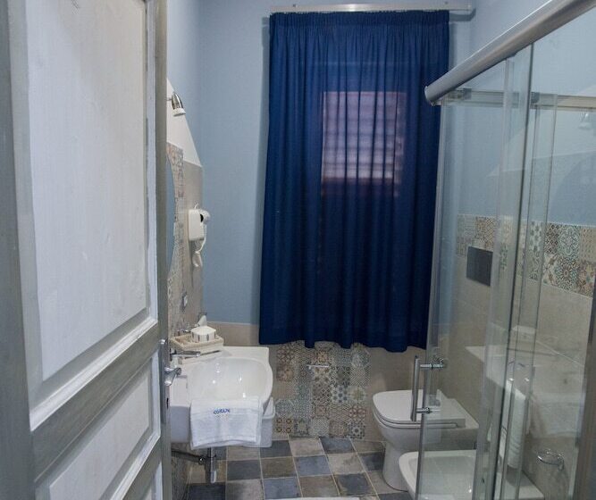 三人经典房间, Coraje Room & Breakfast