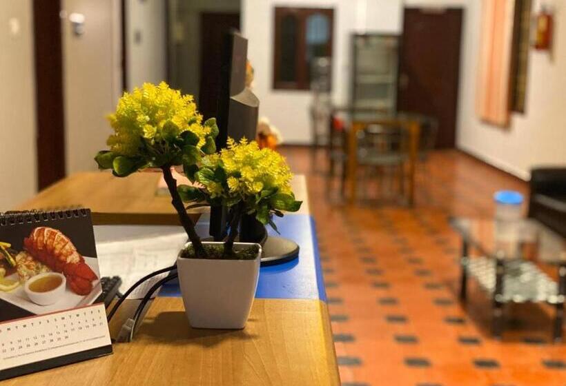اتاق لوکس خانوادگی, La Paradise Residency