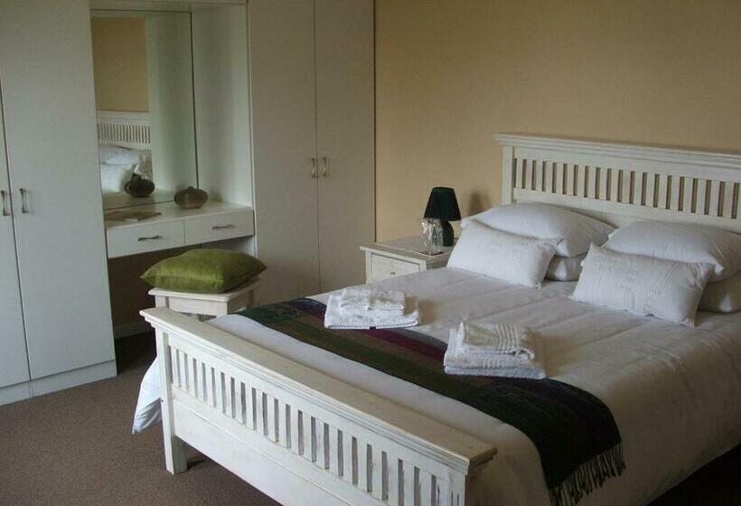 Номер Стандарт Вид на Сад, Melody Guest House