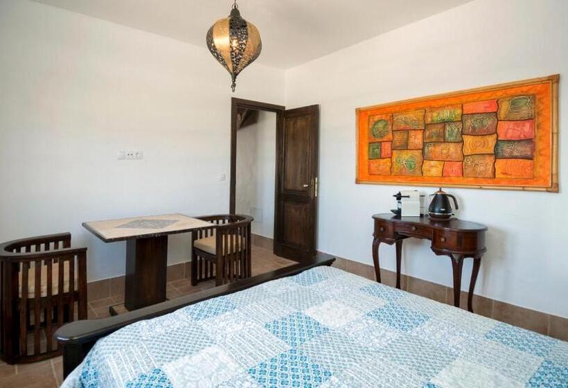 带露台的小型套房, Finca Isolina Hotel Boutique   Adults Recommended