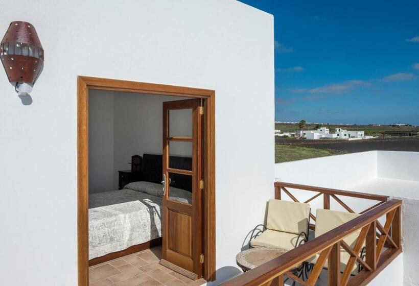 带露台的小型套房, Finca Isolina Hotel Boutique   Adults Recommended