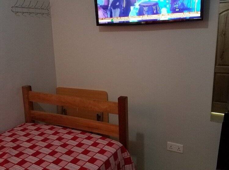 חדר סטנדרט יחיד, Sharp Guesthouse