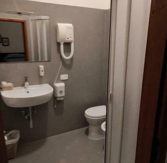 スタンダードルーム, Albergo Casentino