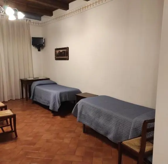 スタンダード４人部屋, Albergo Casentino