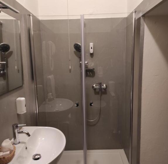 スタンダードルーム, Albergo Casentino