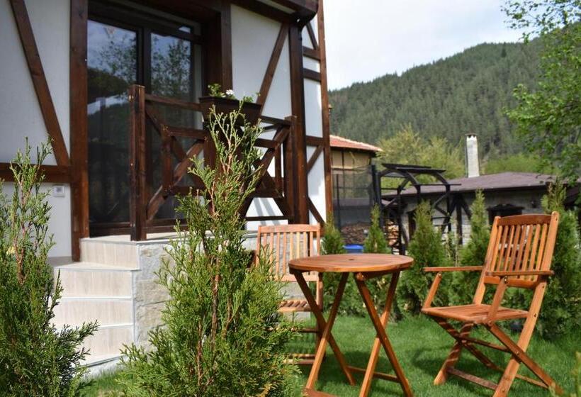 Номер Стандарт Вид на Сад, Bavaria House