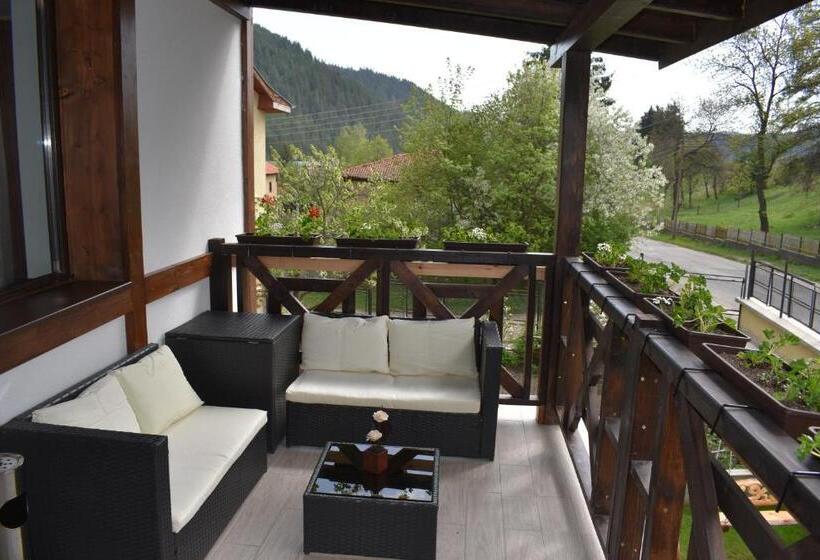 Семейный Номер, Bavaria House