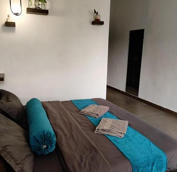 חדר דלוקס, Indian Culture