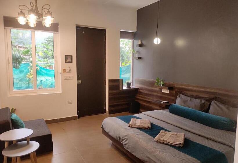 חדר דלוקס, Indian Culture