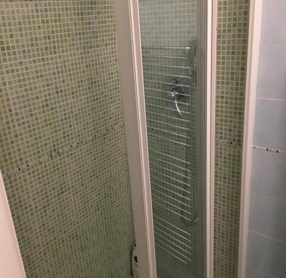 Трежместный Номер Economy, Almayer Al Duomo