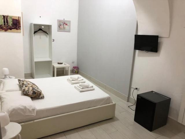 Economy Triple Room, Almayer Al Duomo