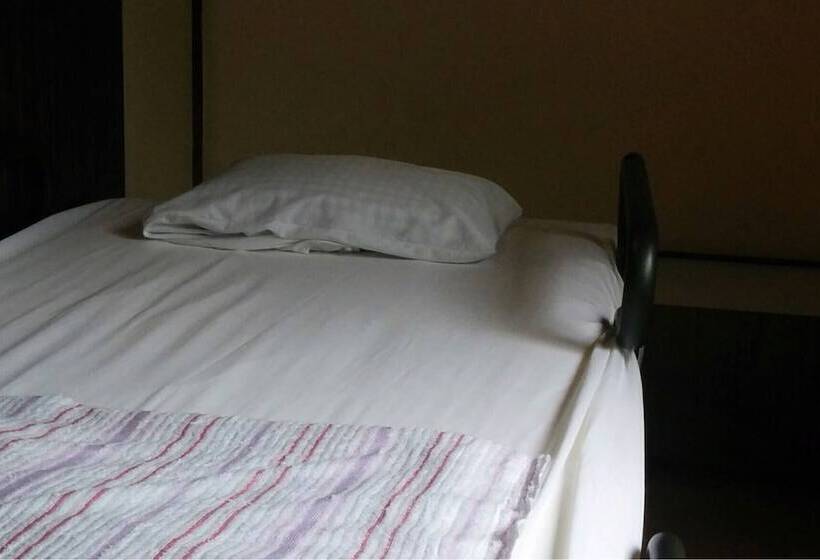 スタンダードシングルルーム, Guesthouse Angoso